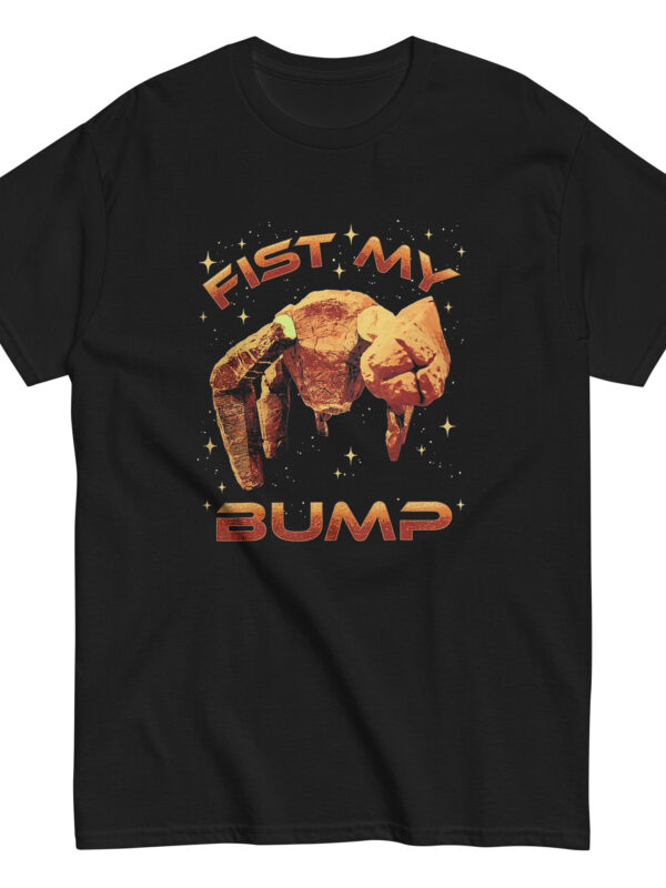 unisex-classic-tee-black-front-69c67ae461a96.jpg T-Shirt "Fist Bump"